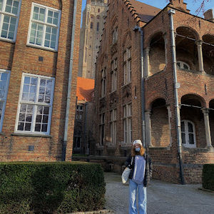 Meet your Posher, Zoe